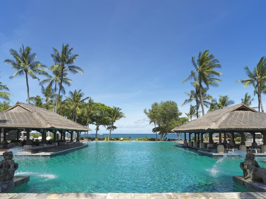 استخر استخر