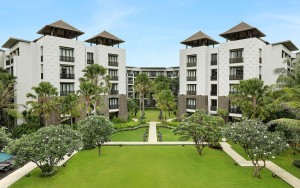 محوطه هتل محوطه هتل