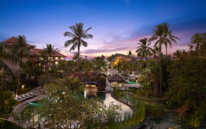 محوطه هتل محوطه هتل