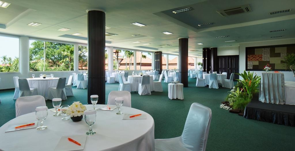 رستوران رستوران