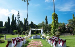 محوطه هتل محوطه هتل