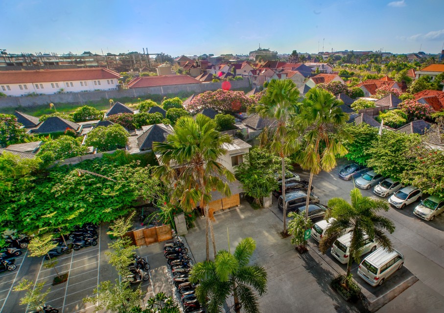 محوطه هتل محوطه هتل