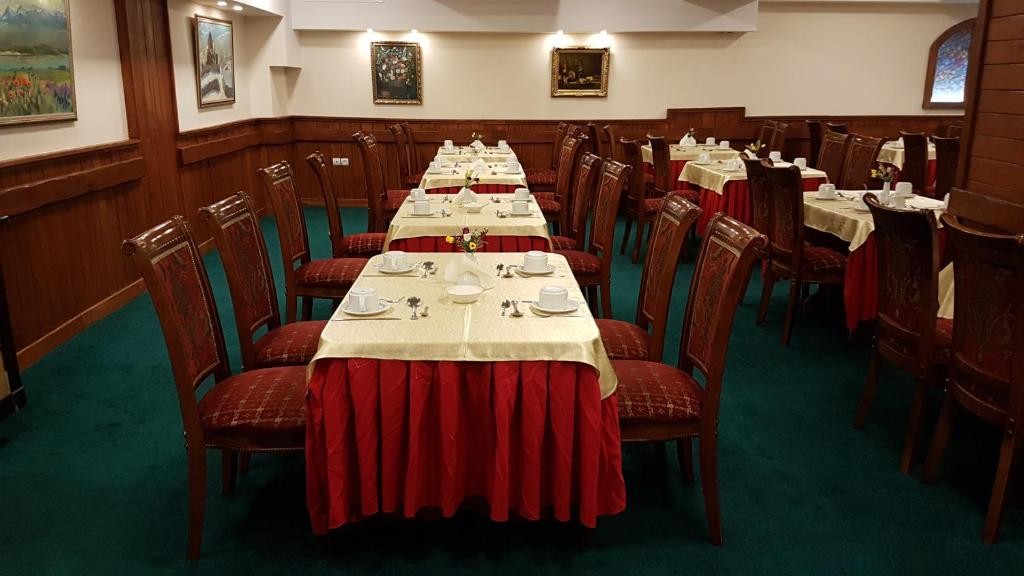 رستوران رستوران