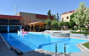 محوطه هتل محوطه هتل