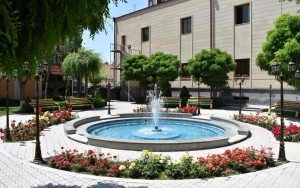 محوطه هتل محوطه هتل