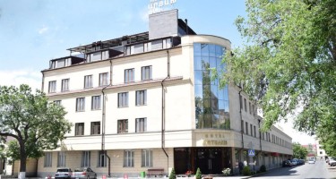 هتل Artsakh ایروان