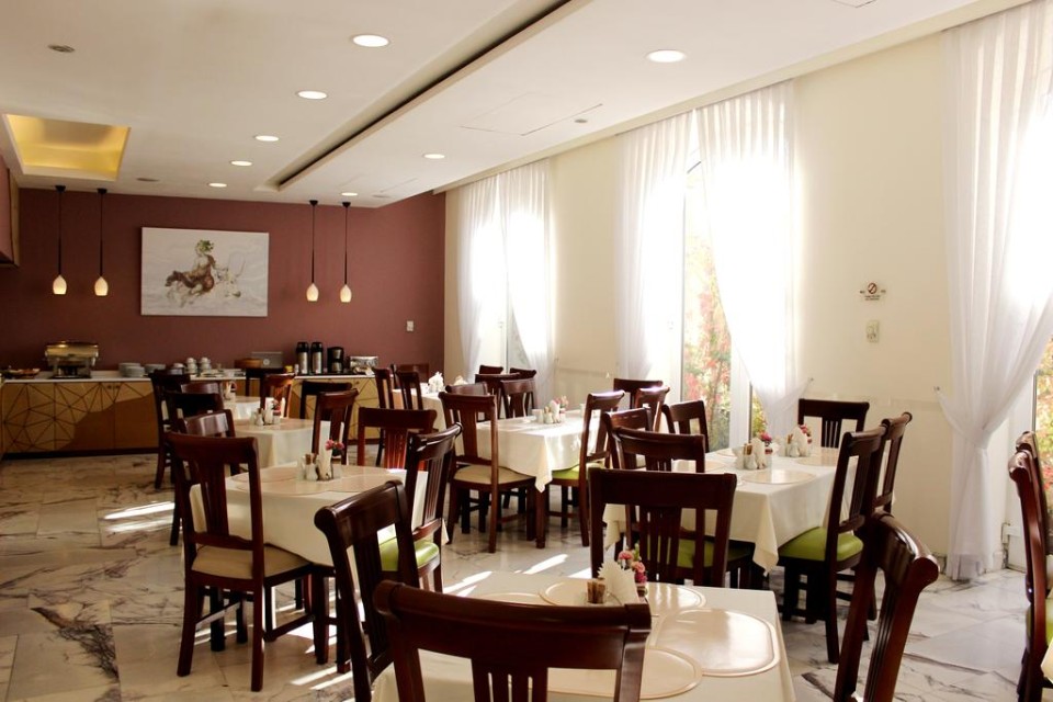 رستوران رستوران