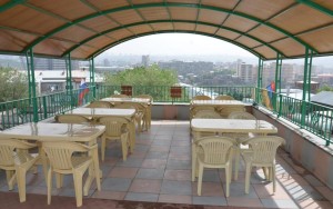 محوطه هتل محوطه هتل