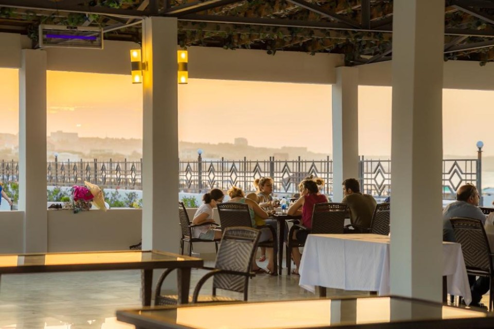 رستوران رستوران