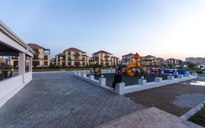 محوطه هتل محوطه هتل