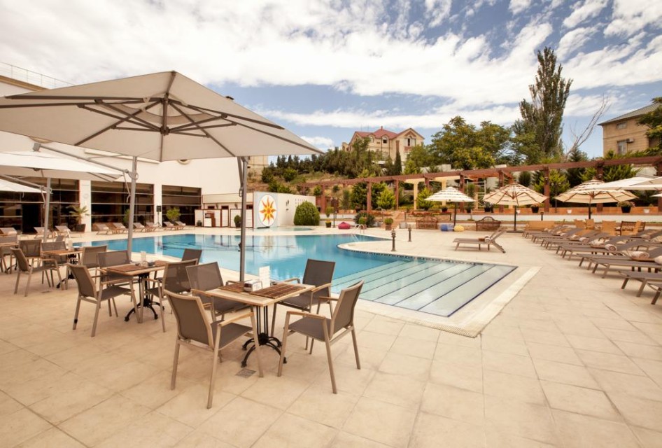 استخر استخر