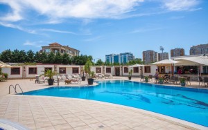 استخر استخر