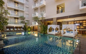 استخر استخر