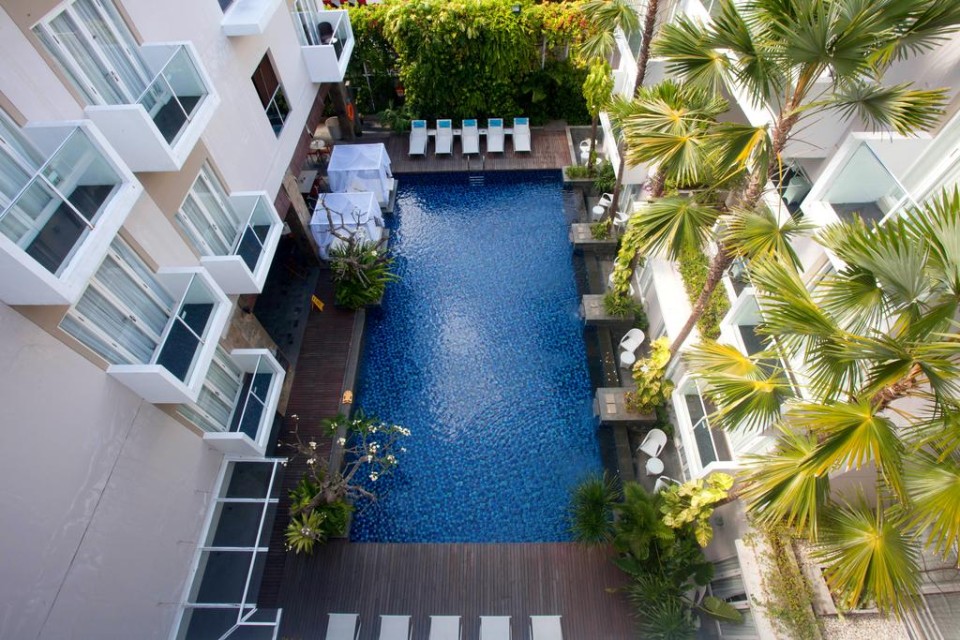 استخر استخر