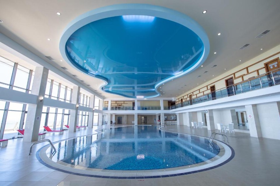 استخر استخر