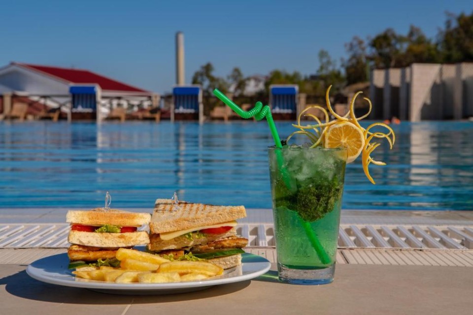 ویو هتل ویو هتل