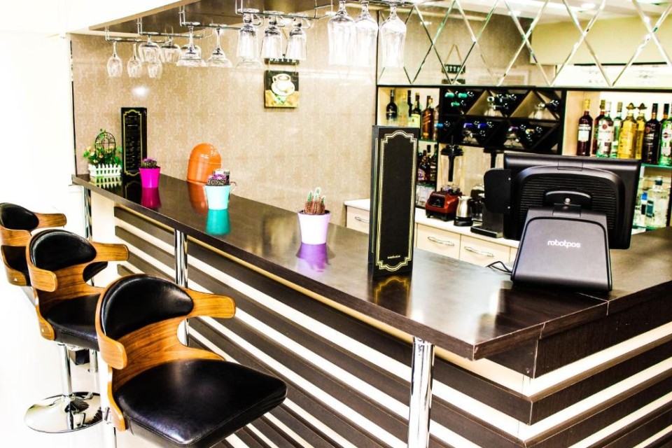 رستوران رستوران