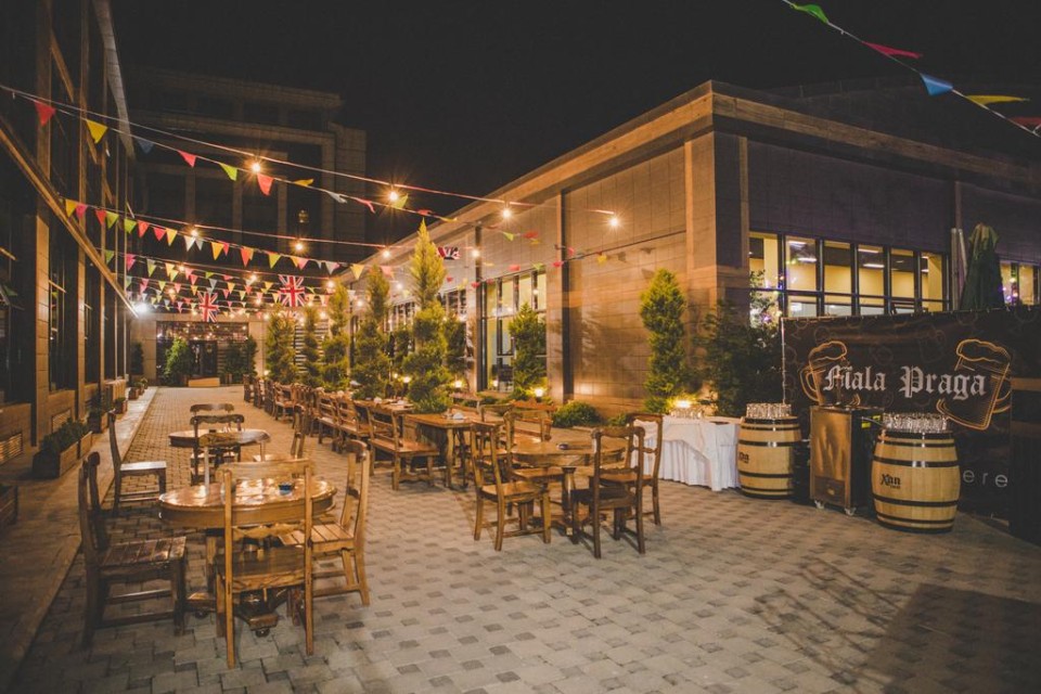 رستوران رستوران