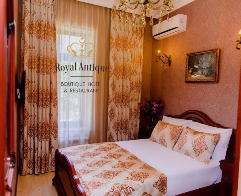 hotels-Baku-Royal-Antique-370055830-26ba2c9637d85cfabc7a35aea816c669.jpg