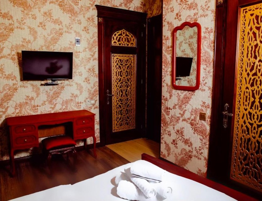 hotels-Baku-Royal-Antique-471513317-26ba2c9637d85cfabc7a35aea816c669.jpg