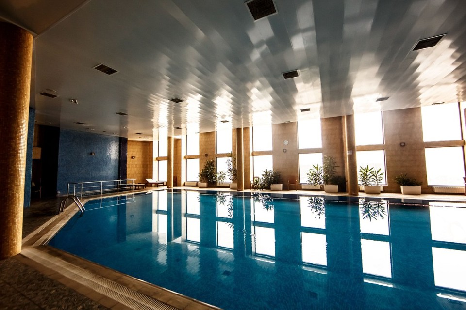 استخر استخر