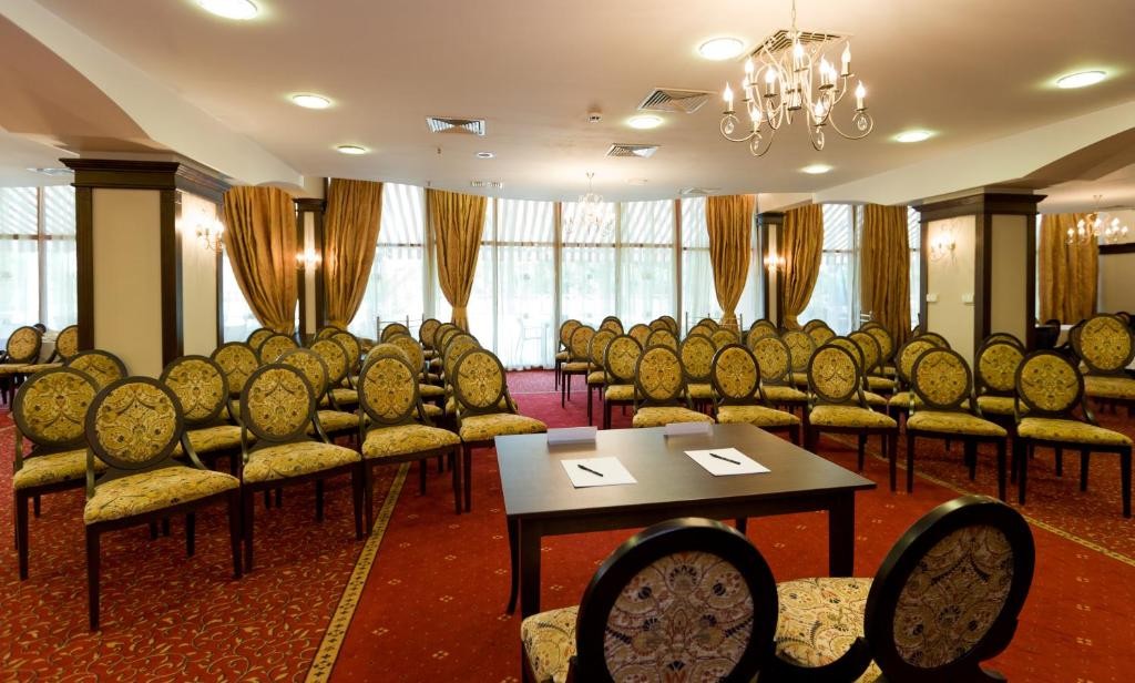 رستوران رستوران