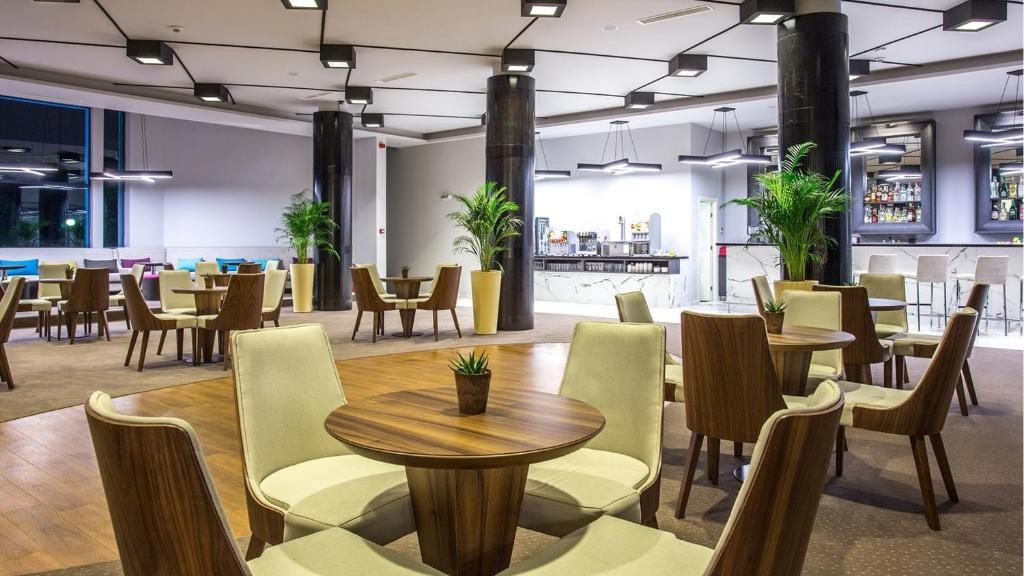 رستوران رستوران