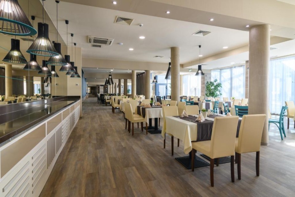 رستوران رستوران