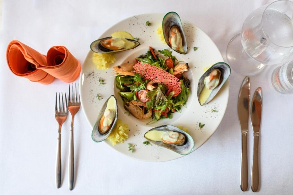 رستوران رستوران