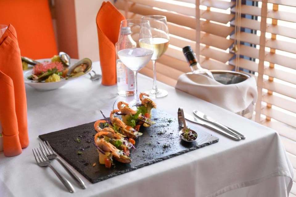 رستوران رستوران