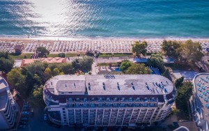 محوطه هتل محوطه هتل