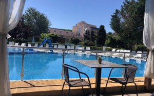 محوطه هتل محوطه هتل