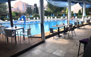 محوطه هتل محوطه هتل