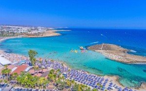 محوطه هتل محوطه هتل