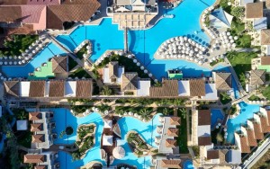 محوطه هتل محوطه هتل