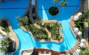 محوطه هتل محوطه هتل