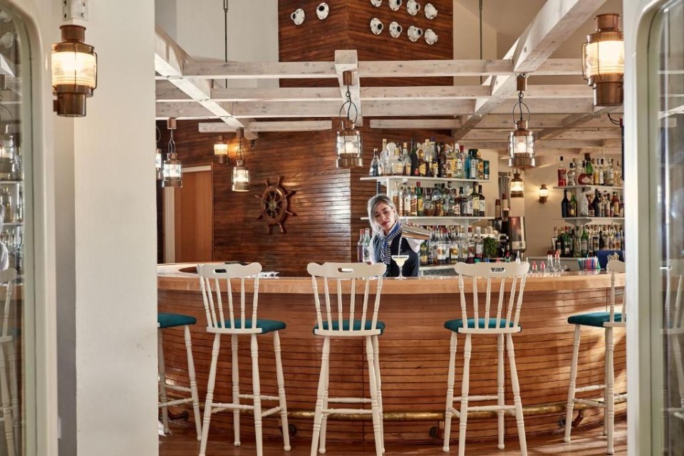 رستوران رستوران