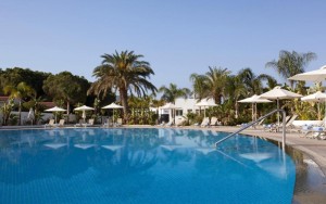 محوطه هتل محوطه هتل