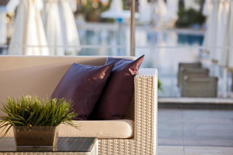 محوطه هتل محوطه هتل