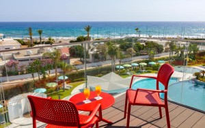 محوطه هتل محوطه هتل