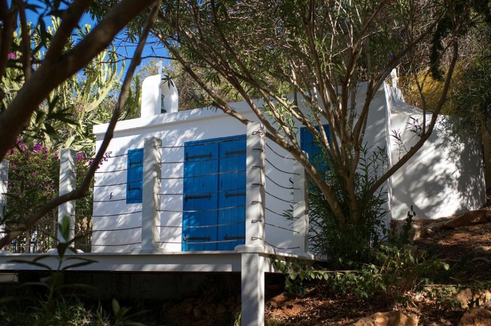 محوطه هتل محوطه هتل