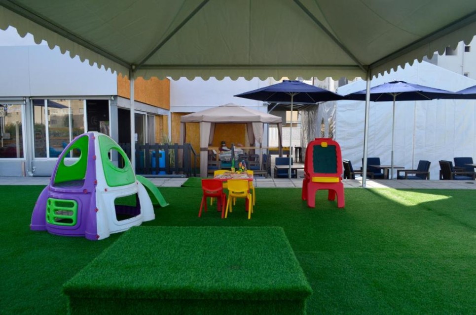 محوطه هتل محوطه هتل