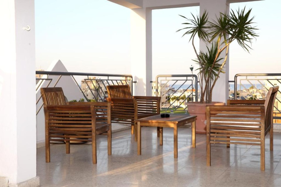 محوطه هتل محوطه هتل