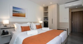 هتل Best Western Plus Larco لارناکا