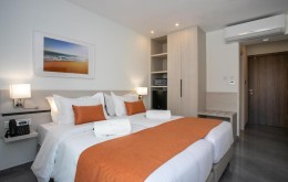 هتل Best Western Plus Larco لارناکا