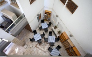 محوطه هتل محوطه هتل