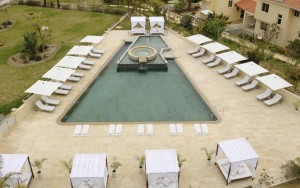 محوطه هتل محوطه هتل