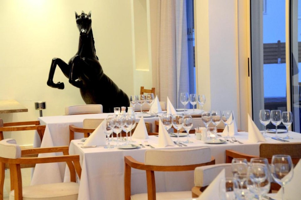 رستوران رستوران