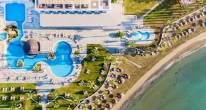 هتل Golden Bay Beach لارناکا