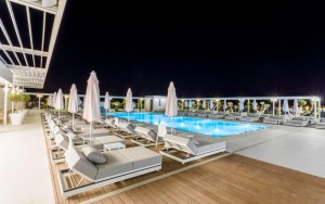 محوطه هتل محوطه هتل